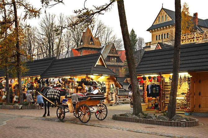 Krakow–Zakopane: Cable Car, Chocholow Baths, Cheese & Vodka - Three hours at Chochołów Thermal Baths