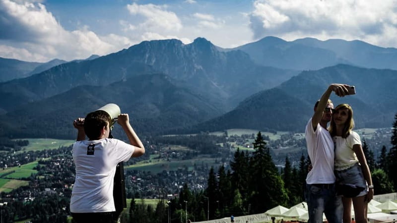 Krakow: Zakopane Cable Car, Spirits, Tasting & Thermal Baths - Optional wooden chapels and cemetery