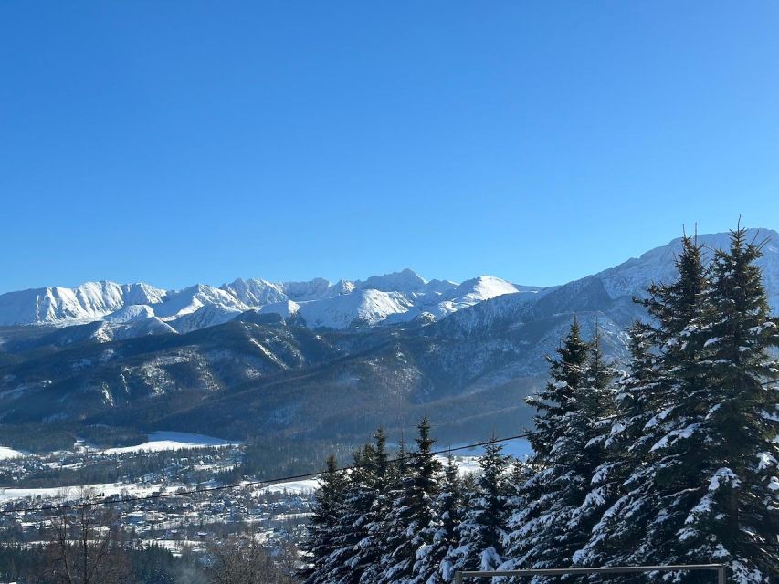 Krakow: Zakopane, Cable Car, Thermal Baths, Cheese & Vodka - Two hours in Zakopane and Krupówki
