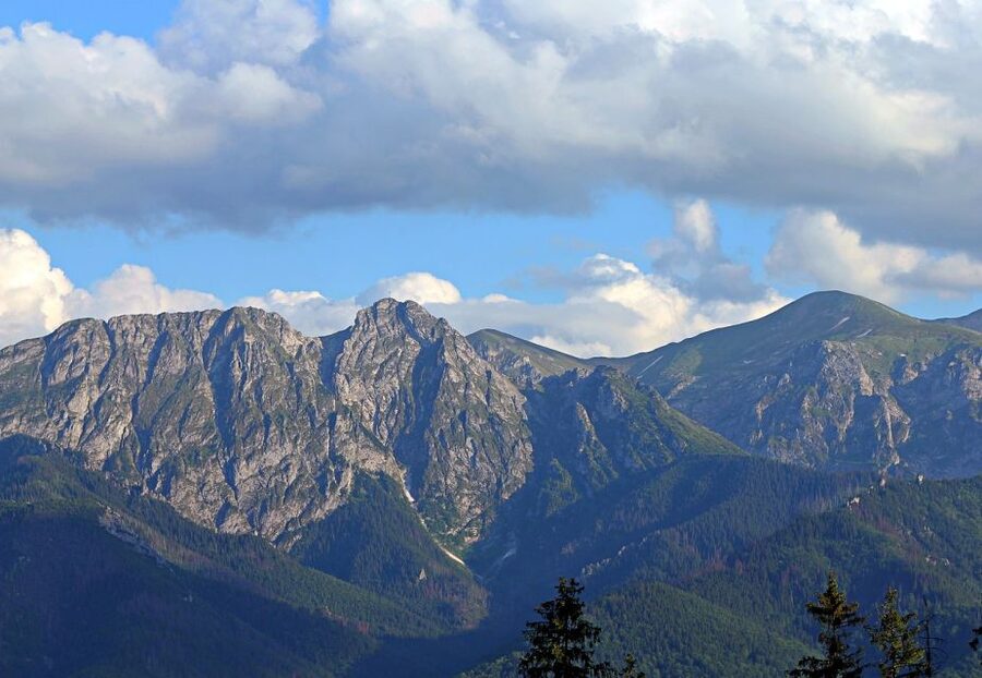 Krakow: Zakopane, Funicular, Cheese, and Highland Day Trip - Jaszczurówka Chapel and Highlander Sacred Architecture