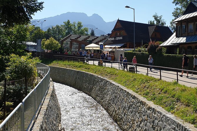 Krakow - Zakopane: Funicular, Cheese and Highland Highlights - Jaszczurówka and the wooden chapel