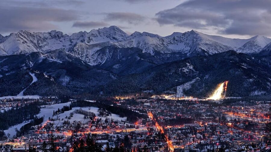 Krakow: Zakopane-Thermal Bath(Evening Time)with Hotel Pickup - Riding the funicular up Gubałówka Hill