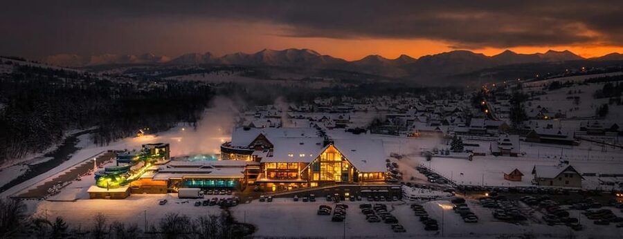 Krakow: Zakopane-Thermal Bath(Evening Time)with Hotel Pickup - Krupówki Street and the character of Zakopane