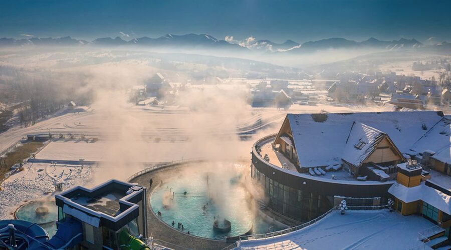 Kraków: Zakopane Tour, Thermal Pools & Hotel Pickup Options - Why Zakopane works as a day trip from Kraków