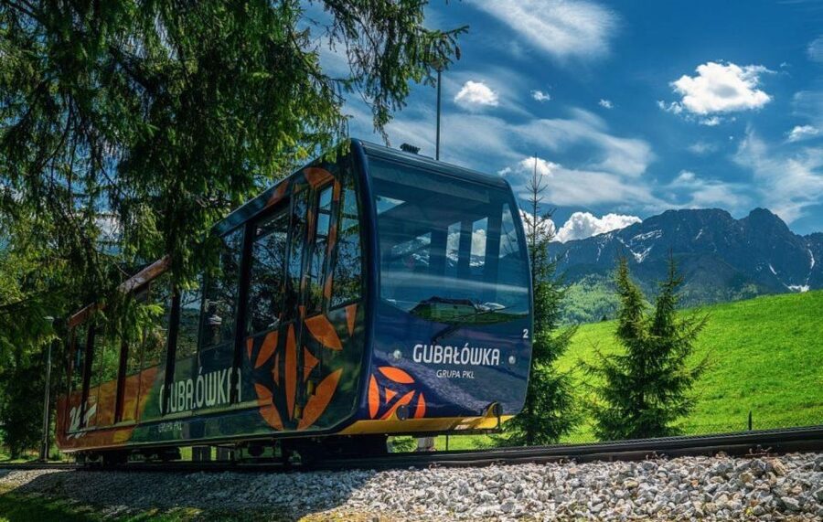 Krakow : Zakopane Tour + Thermal Pools with Hotel Pickup - Transport, timing, and the value of a private group