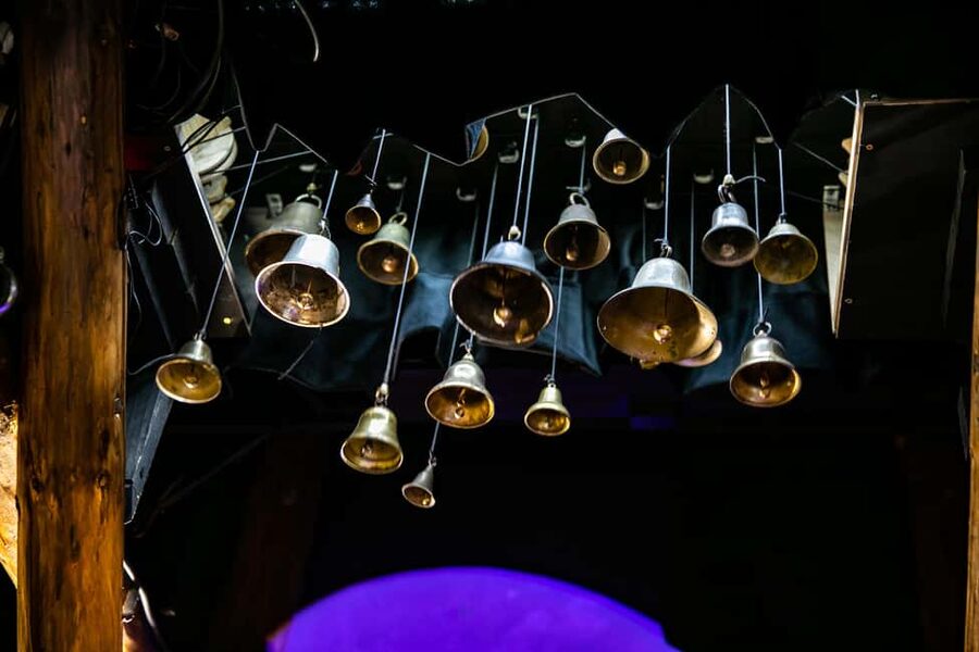 Legends of Cracow ROBOTIC SHOW - The childish tone: problem or pleasure?