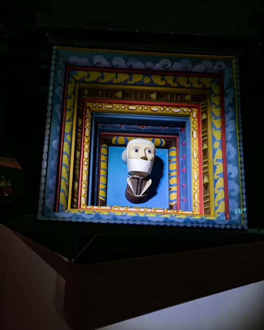 Legends of Cracow ROBOTIC SHOW - The legends you will meet on screen and stage