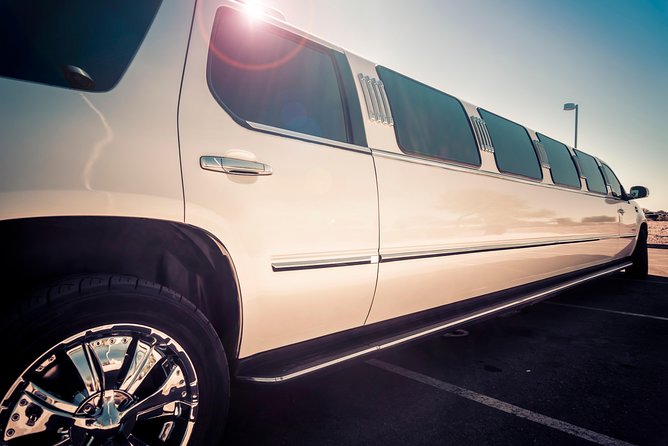 Limo Party & Club Entry Krakow - Premium packages and bottle service