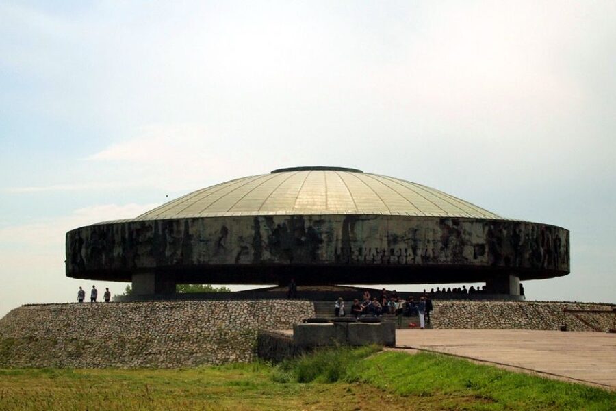 Lublin & Majdanek Small-Group Tour from Warsaw with Lunch - Is $311 a fair price?