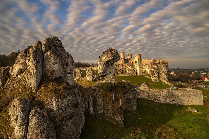 Ojców National Park and Ogrodzieniec Castle Tour from Krakow - Key points to know before booking