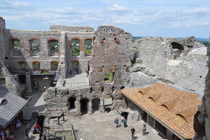 Ojców National Park and Ogrodzieniec Castle Tour from Krakow - Why this castle-and-nature day works from Krakow