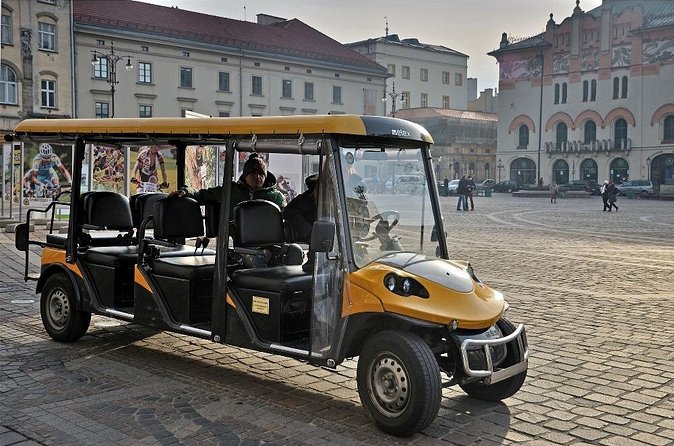 Old Town Sightseeing Group Tour by Electric Golf Cart in Krakow - Juliusz Słowacki Theatre and Krakow’s Stage Tradition