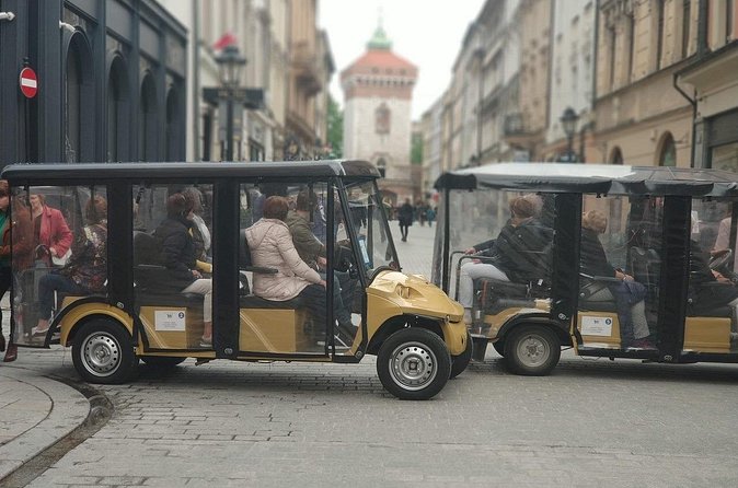 Old Town Sightseeing Group Tour by Electric Golf Cart in Krakow - The Barbican: Krakow’s Medieval Defense