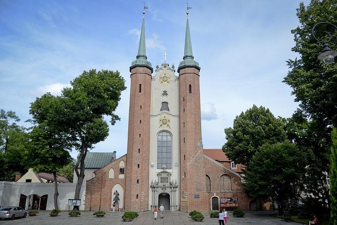 Oliwa Cathedral in Gdansk & Trip to Park - 2h private trip by luxury car - Key points to know before booking