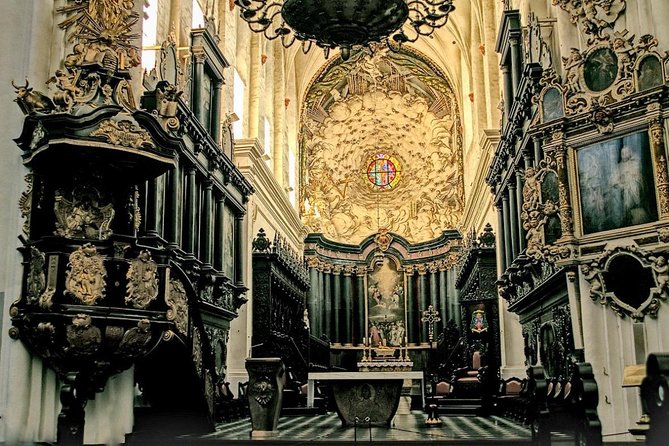 Oliwa Cathedral in Gdansk & Trip to Park - 2h private trip by luxury car - Why Oliwa Cathedral is worth your time