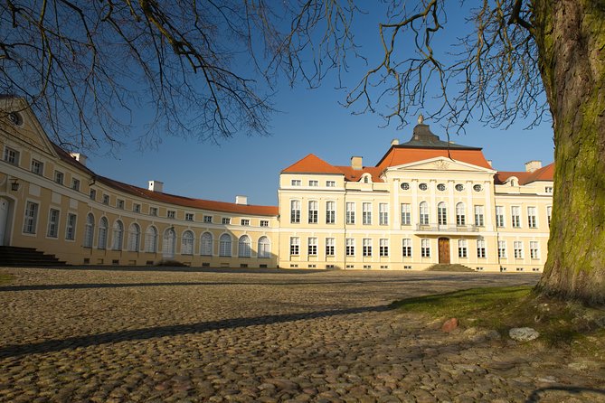 Palace, Castle and Ancient Oaks - Rogalin and Kórnik guided tour from Poznan - Key points to know before booking