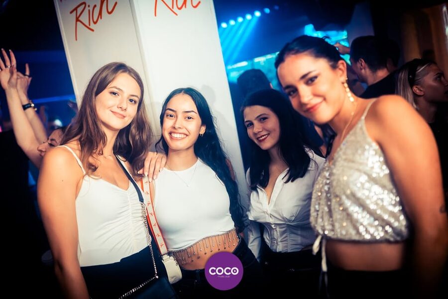 Party Ticket COCO Music Club Cracow - Tables and the VIP room