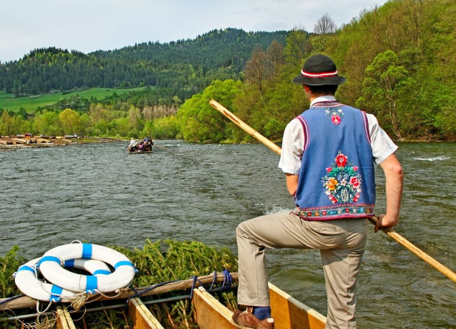 Pieniny Mountains: Hiking and Rafting Tour from Krakow - The guide and private group advantage