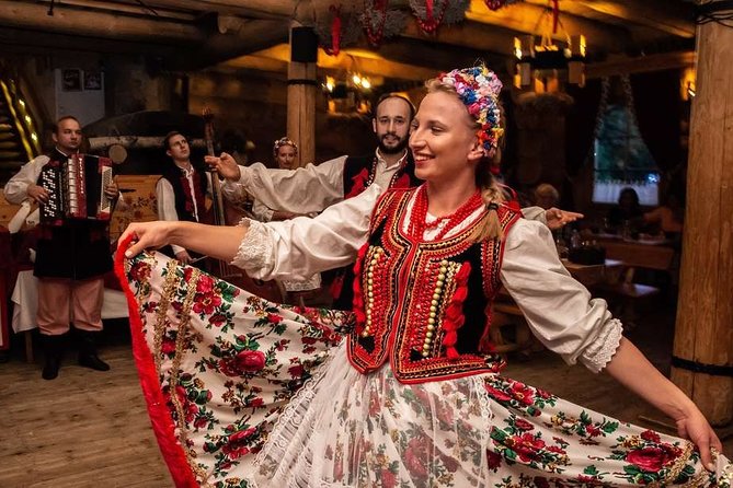 Polish Folk Show and Dinner From Krakow - What is served at dinner