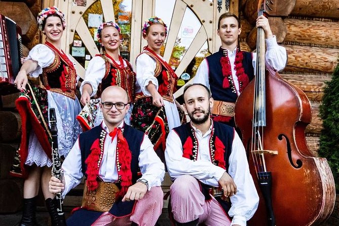 Polish Folk Show and Dinner From Krakow - Getting from Krakow to Cholerzyn