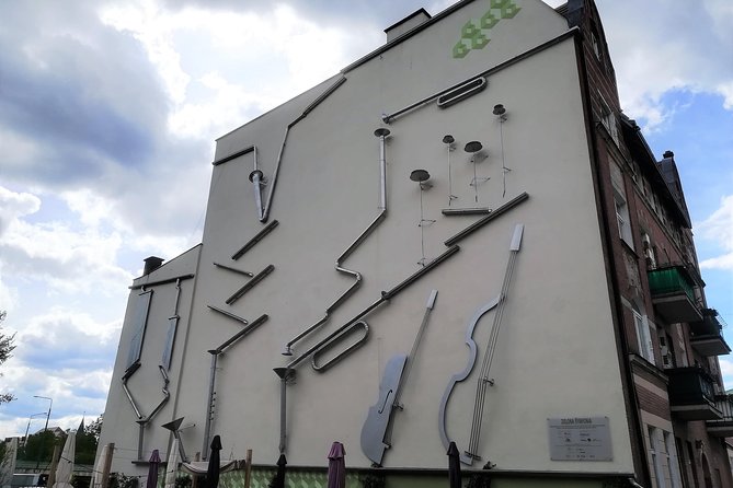 Poznan: Srodka District and Cathedral Island Private Walking Tour - Royal buildings, museums, and city views