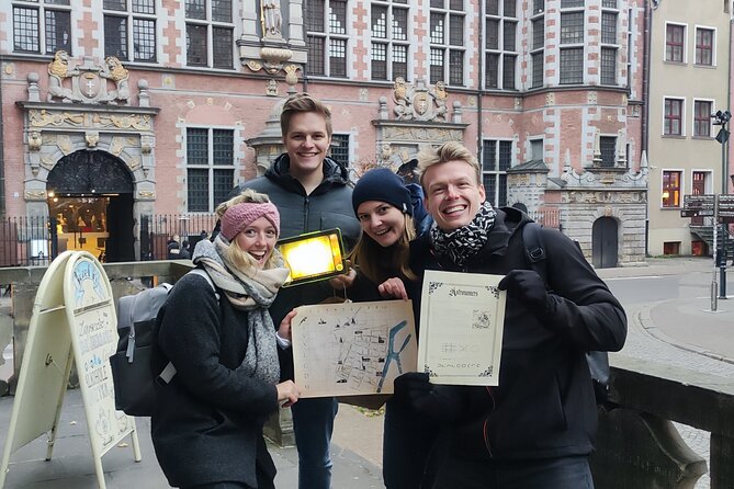 Private 2-Hour Tour with City Game in Gdańsk - The Old Town Hall and the Bridge of Love