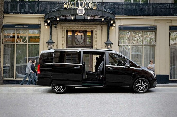 Private Airport Transfer: From Gdansk Airport to Gdynia (PAX 7) - Hotel drop-off in Gdynia, with a return option