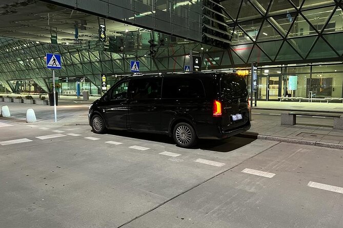 Private Airport Transfer from/to Krakow Balice Airport - The hotel-to-airport run