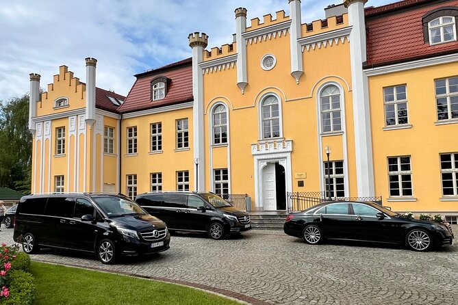 Private Airport Transfer Gdansk (GDN) to City Center Gdansk - Meeting your driver at Gdansk Airport