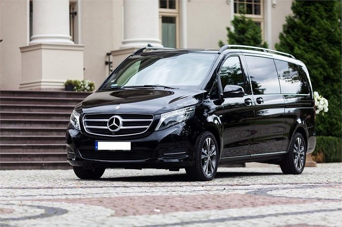 Private Airport Transfers From Gdansk Airport GDN to Sopot(PAX 7) - Family details and comfort for seven passengers