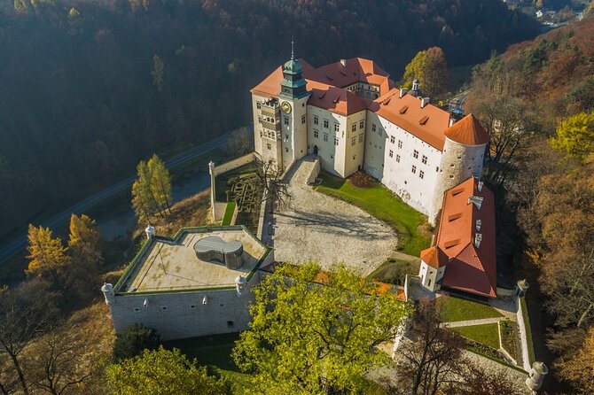 Private Guided Tour to Trail of the Eagles Nests from Krakow - Korzkiew Castle begins the morning