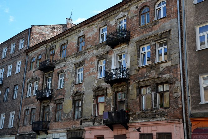 Private Historical Tour of Warsaw by a Retro Fiat with Pickup - From the Communist Center to a Surviving Ghetto Wall