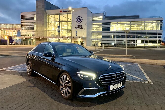Private Round Trip Transfers from Gdansk Airport (GDN) to Gdansk - Booking details and cancellation timing