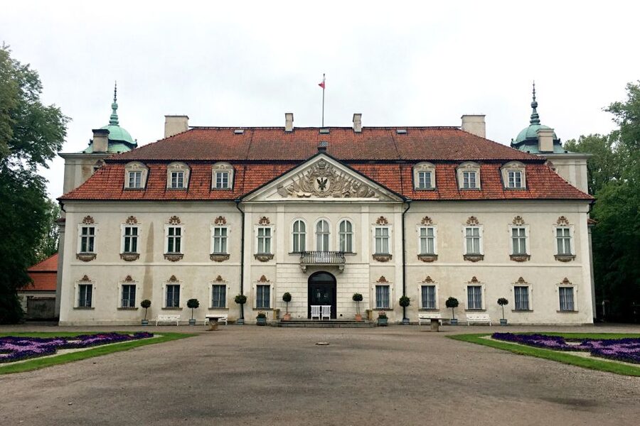 Private Tour From Warsaw: Łowicz Mazovian Countryside - How the guide shapes the experience