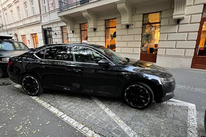 Private Transfer from/to Krakow Airport - What the perfect rating tells you, and what it does not