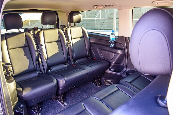 Private Transfer from/to the Krakow Airport - Key points at a glance
