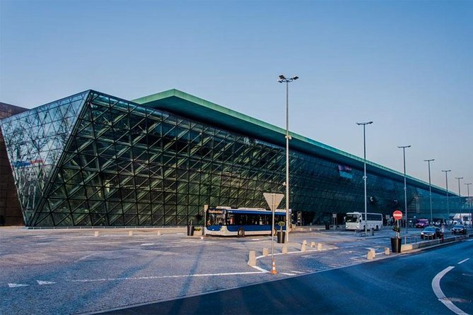 Private transfer | Krakow City - Krakow Airport Balice - Key points at a glance