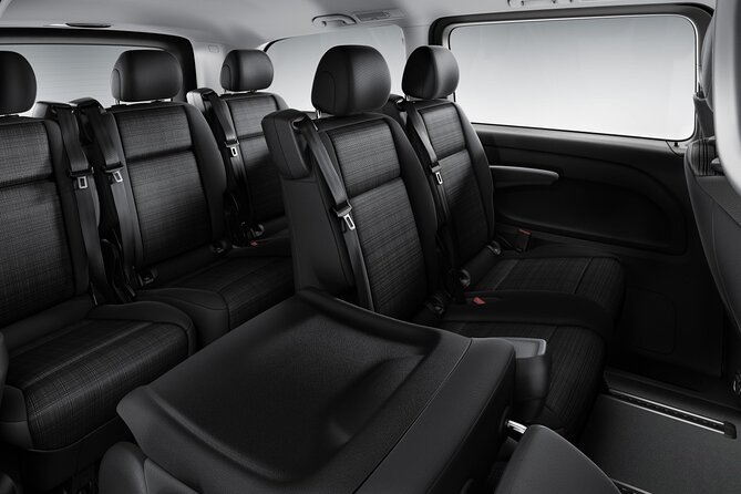 Private transfer | Krakow City - Krakow Airport Balice - Why a private vehicle can be worth the price