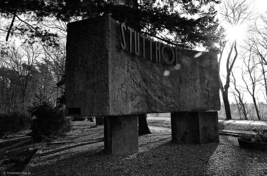 Private transportation to the Stutthof Concentration Camp 4h - Entering the old and new camp quarters
