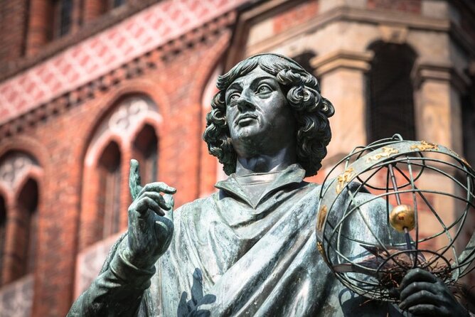 Private walking city tour in Torun - Why Torun works so well on foot