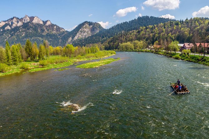 Rafting Dunajec River private day tour from Krakow - Arriving at Sromowce Marina