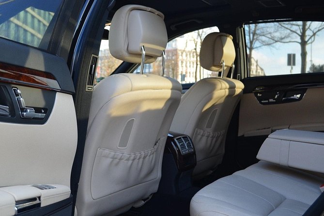 Rent a car with the driver - The first four hours: where the value lies