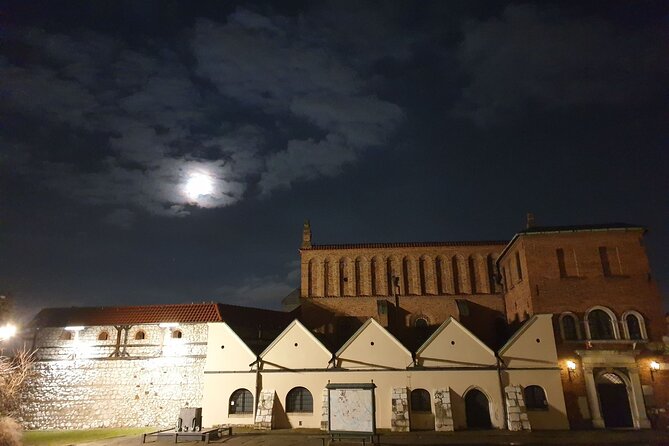 Scary Stories of Kraków - Timing the 9:30 PM walk