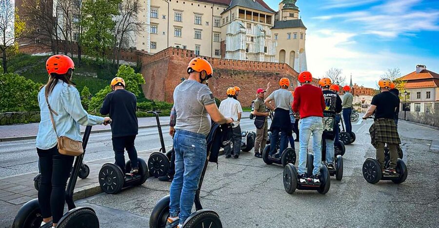 Segway Tour Krakow: Grand Tour (Old Town + Wawel Castle) - Key points at a glance