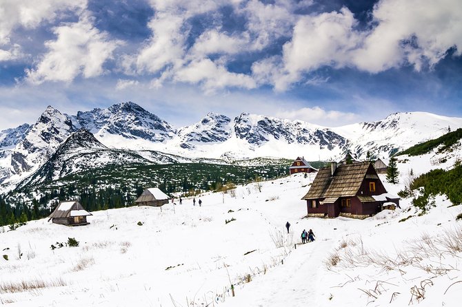 Skiing / Snowboarding & Therms in the Tatra Mountains - The 9:00 am start from Krakow