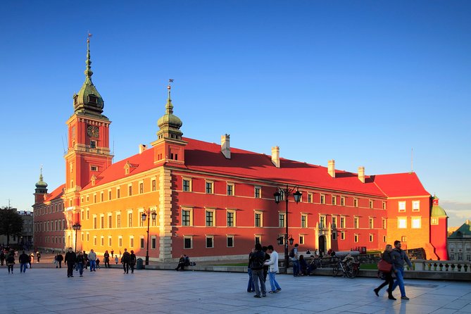 Skip-the-Line Warsaw Royal Castle Private Guided Tour - Art by Rembrandt and Canaletto