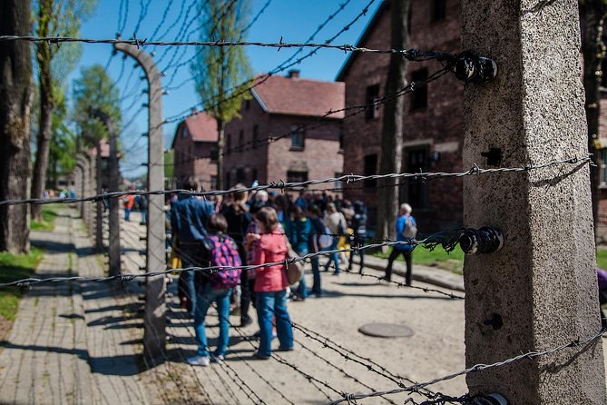 Small Group Auschwitz Tour from Lodz with Lunch - Is $381.35 per person fair value?