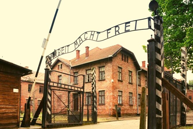 Small Group Auschwitz Tour from Lodz with Lunch - Leaving Lodz in a private-size group
