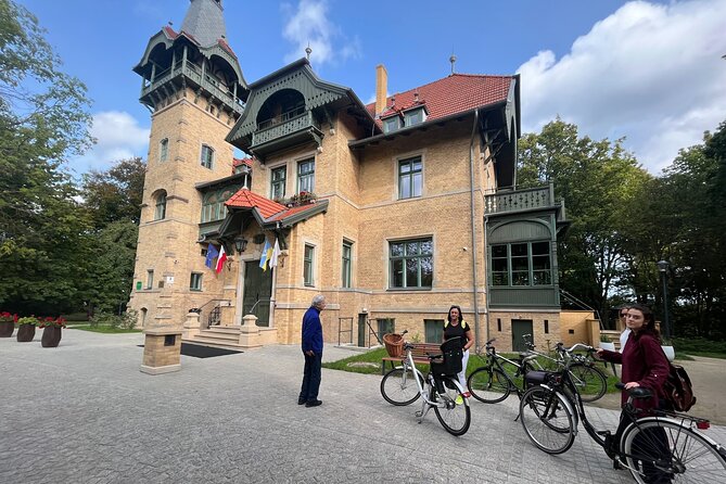 Sopot Private City Walking or Bike Tour with a local architect - Villas Street and Poland’s Montmartre