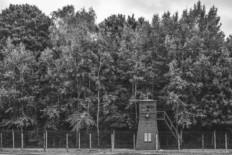 Stutthof Concentration Camp Half-Day Private Tour - Paying respects at the victims’ monument